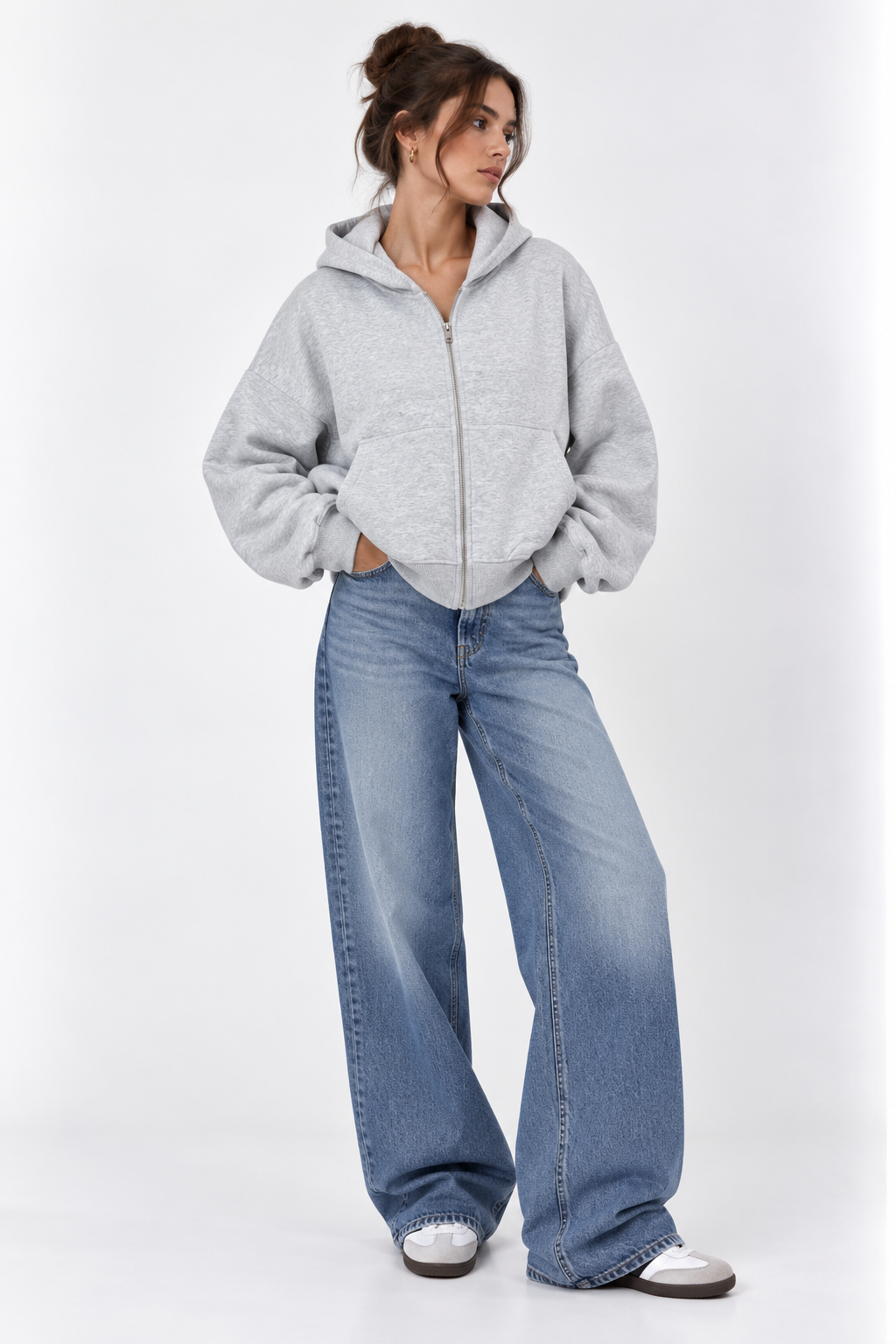 Zip-up hoodie 237