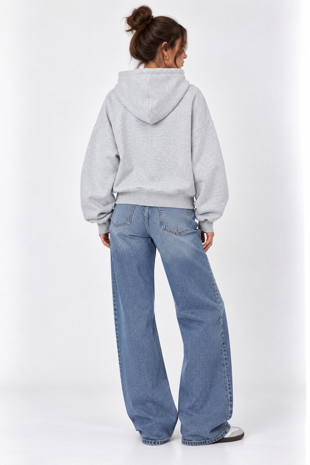 Zip-up hoodie 237